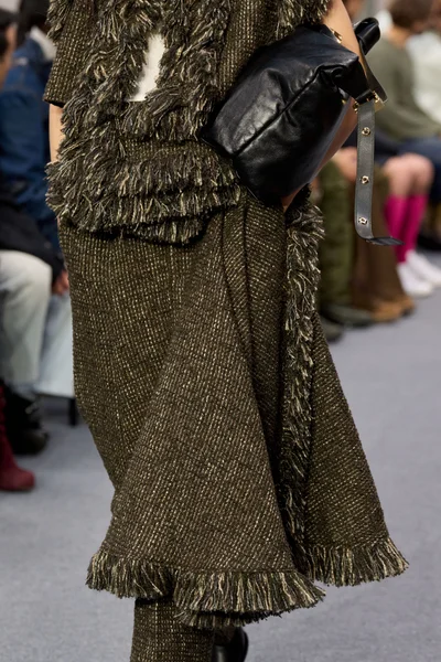 Look 57